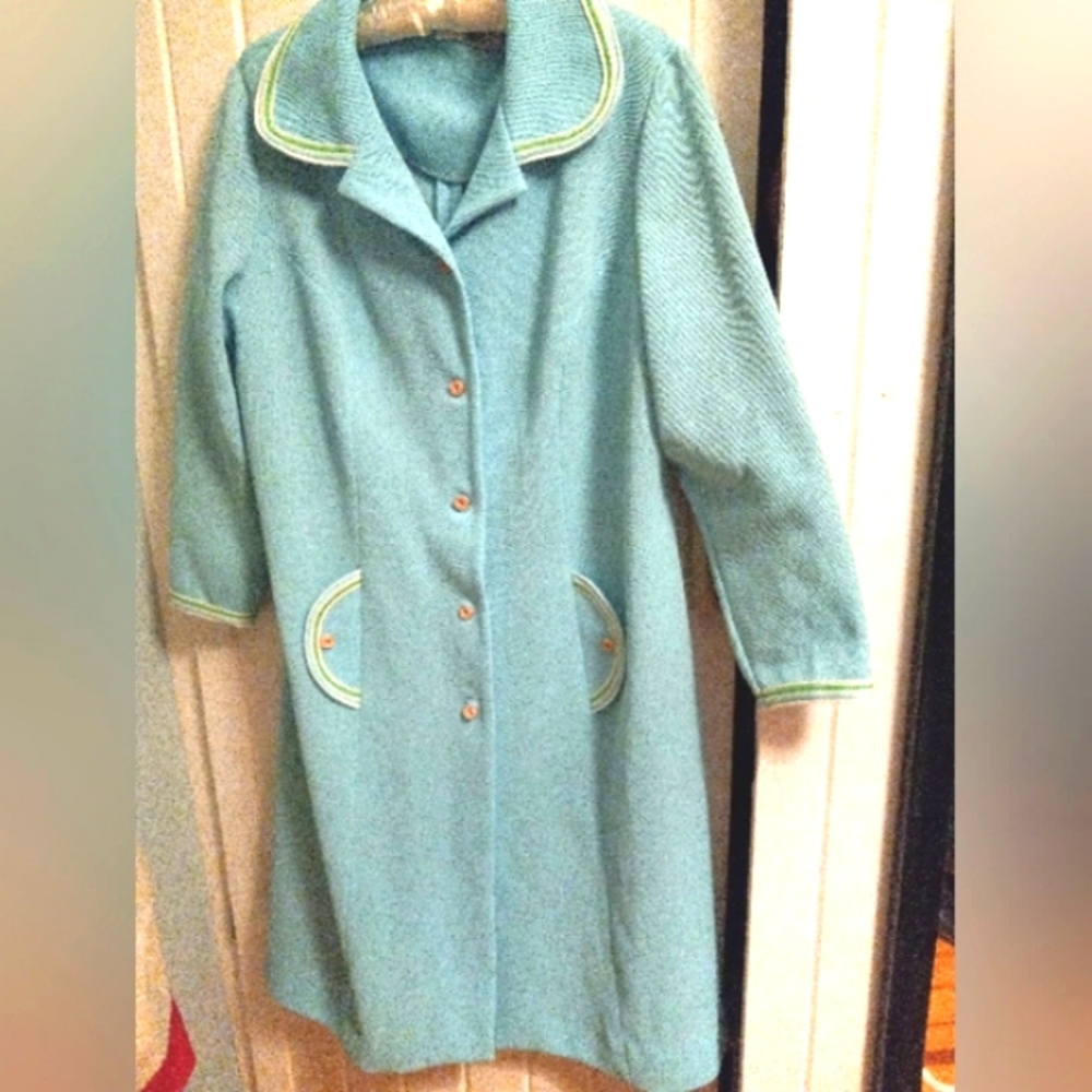 SALE! Vintage '70s sky blue coat